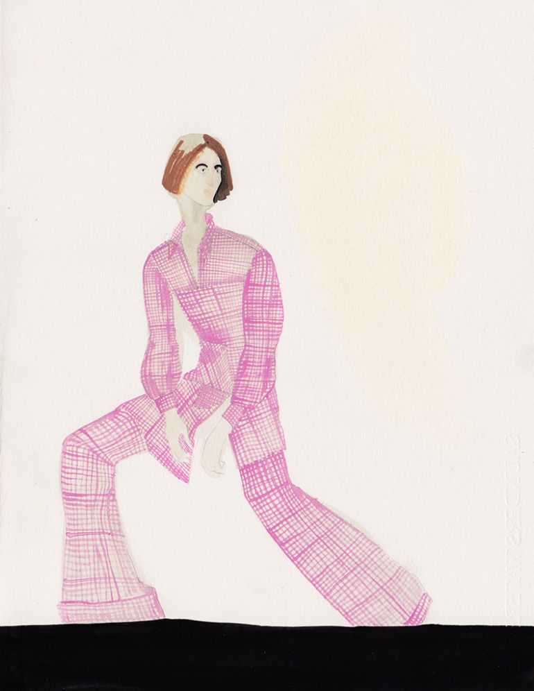 Woman posing in pink outfit, for Alessia Xoccato